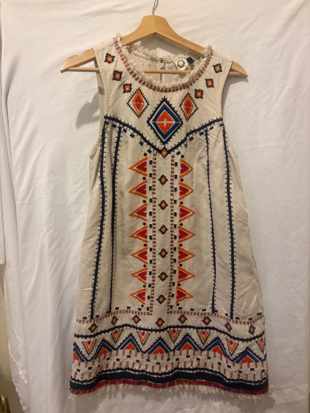 Anthropologie embroidered Akemi + Kiln dress, size S - Picture 2 of 2